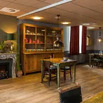 't Brouwershuis 4*