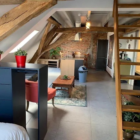 't Brouwershuis 4*